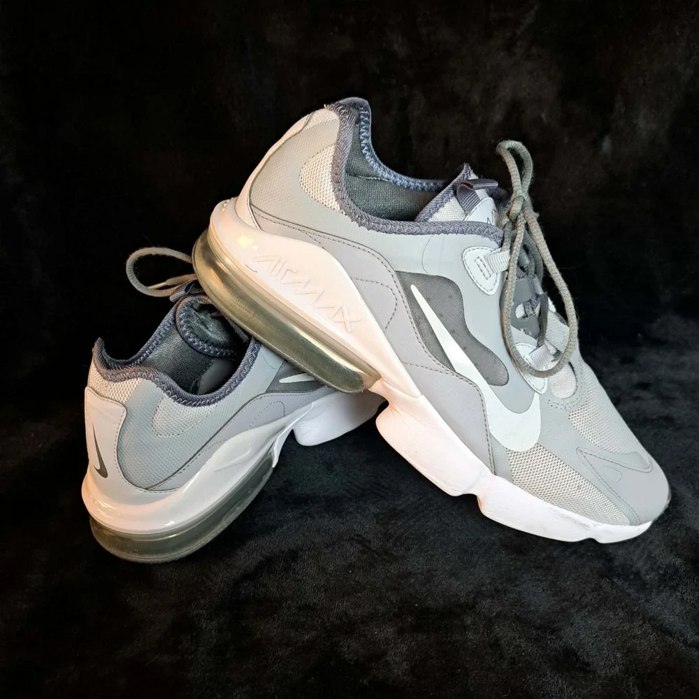 Nike Air Max Infinity 2 Pure Platinum Wolf Grey CU9452-007 Mens Size 10.5